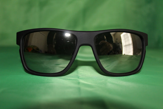 Oakley "Black & Silver"