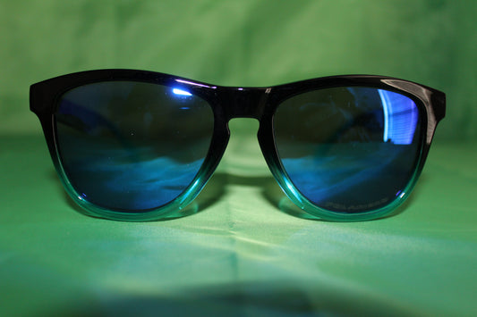 Oakley "Black & Blue"