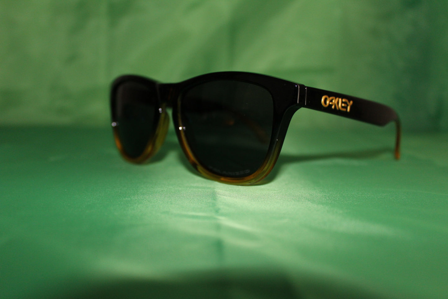 Oakley "Black & Yellow"