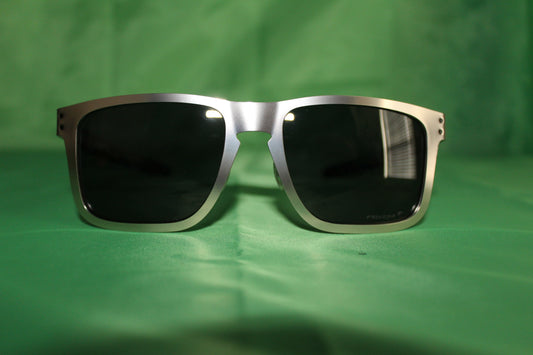 Oakley "Silver Metal & Black"